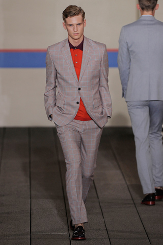 Tommy Hilfiger / - 2012